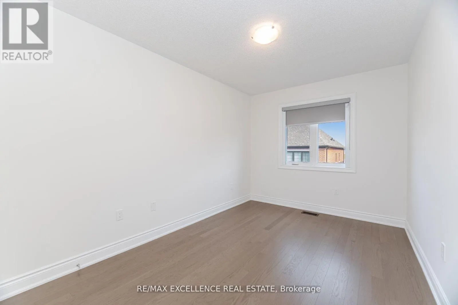 85 BERMONDSEY WAY