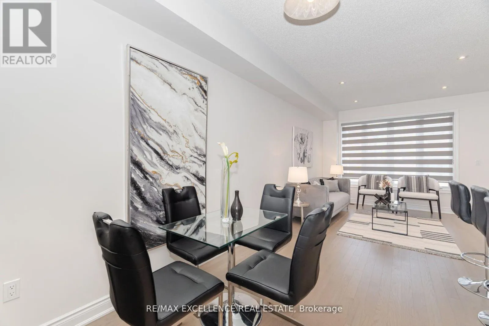 85 BERMONDSEY WAY