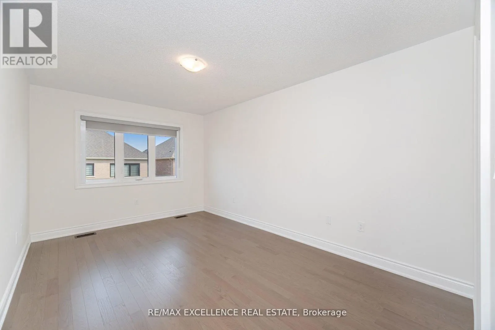 85 BERMONDSEY WAY