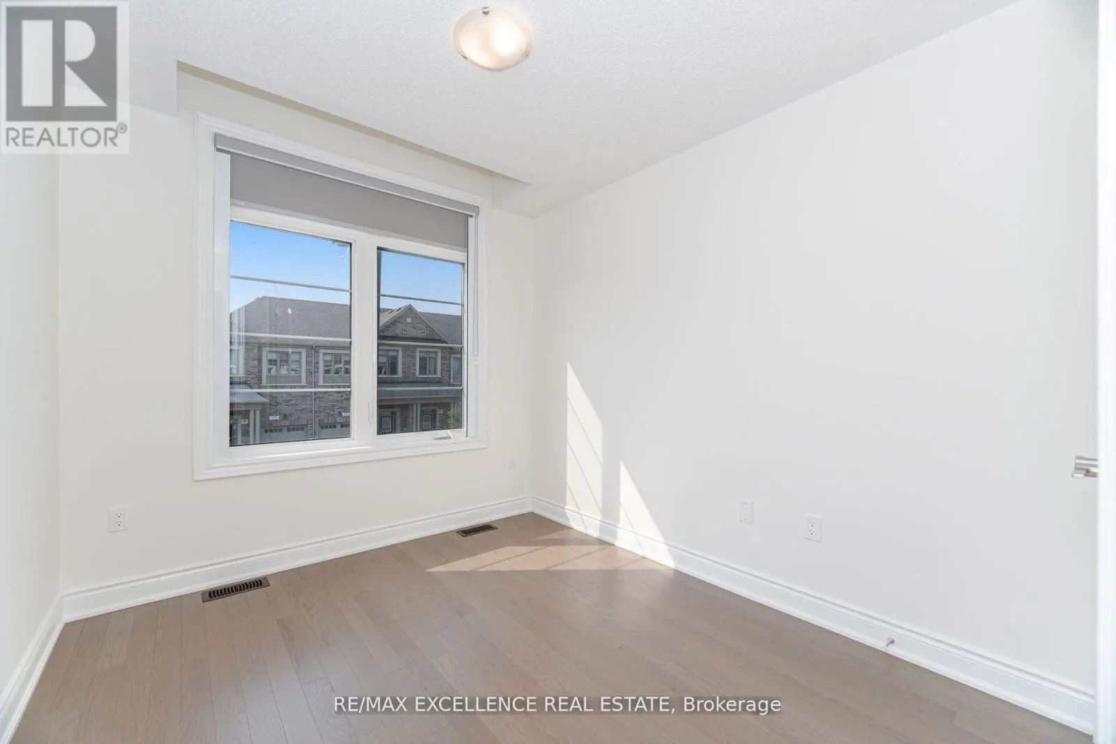 85 BERMONDSEY WAY