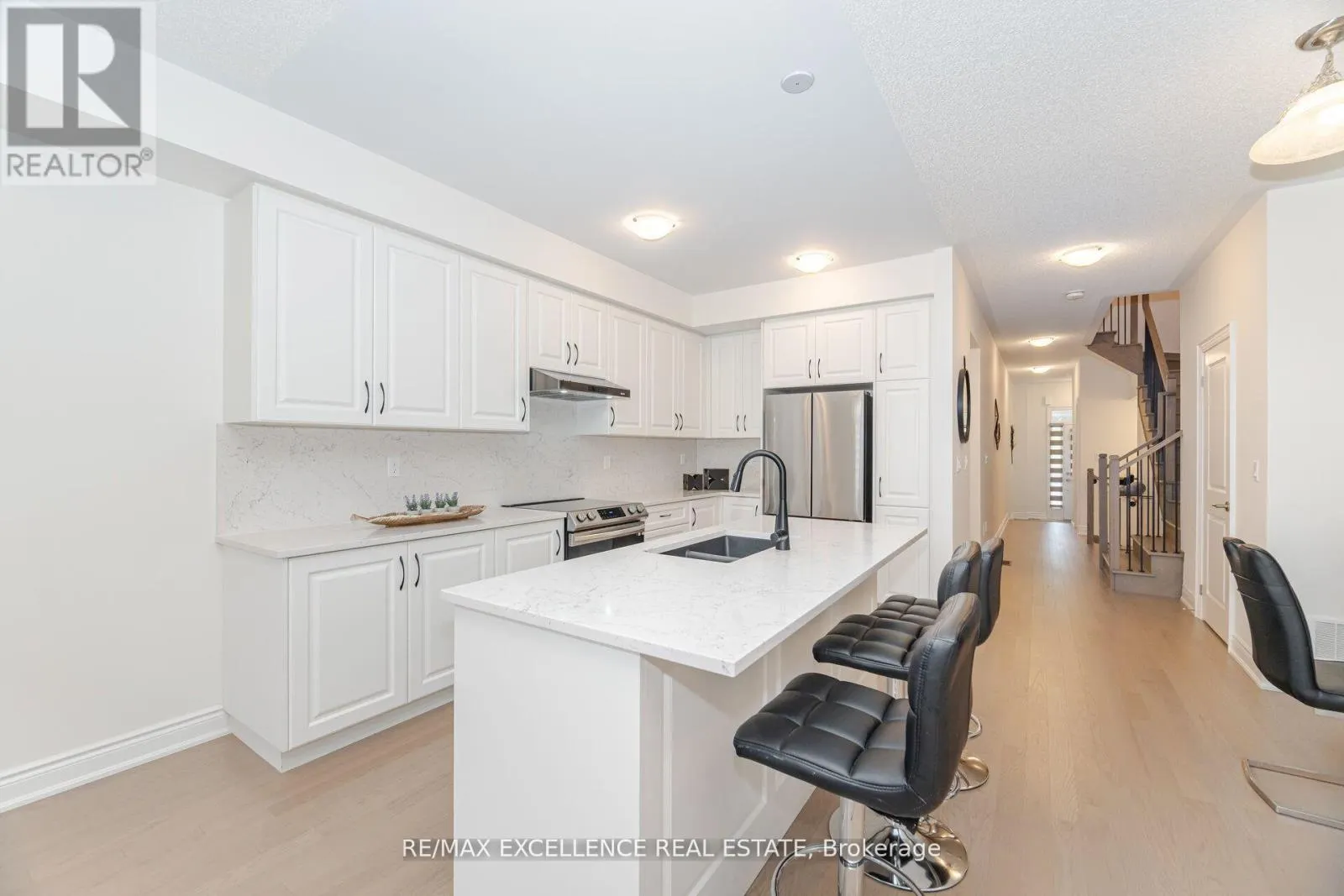 85 BERMONDSEY WAY