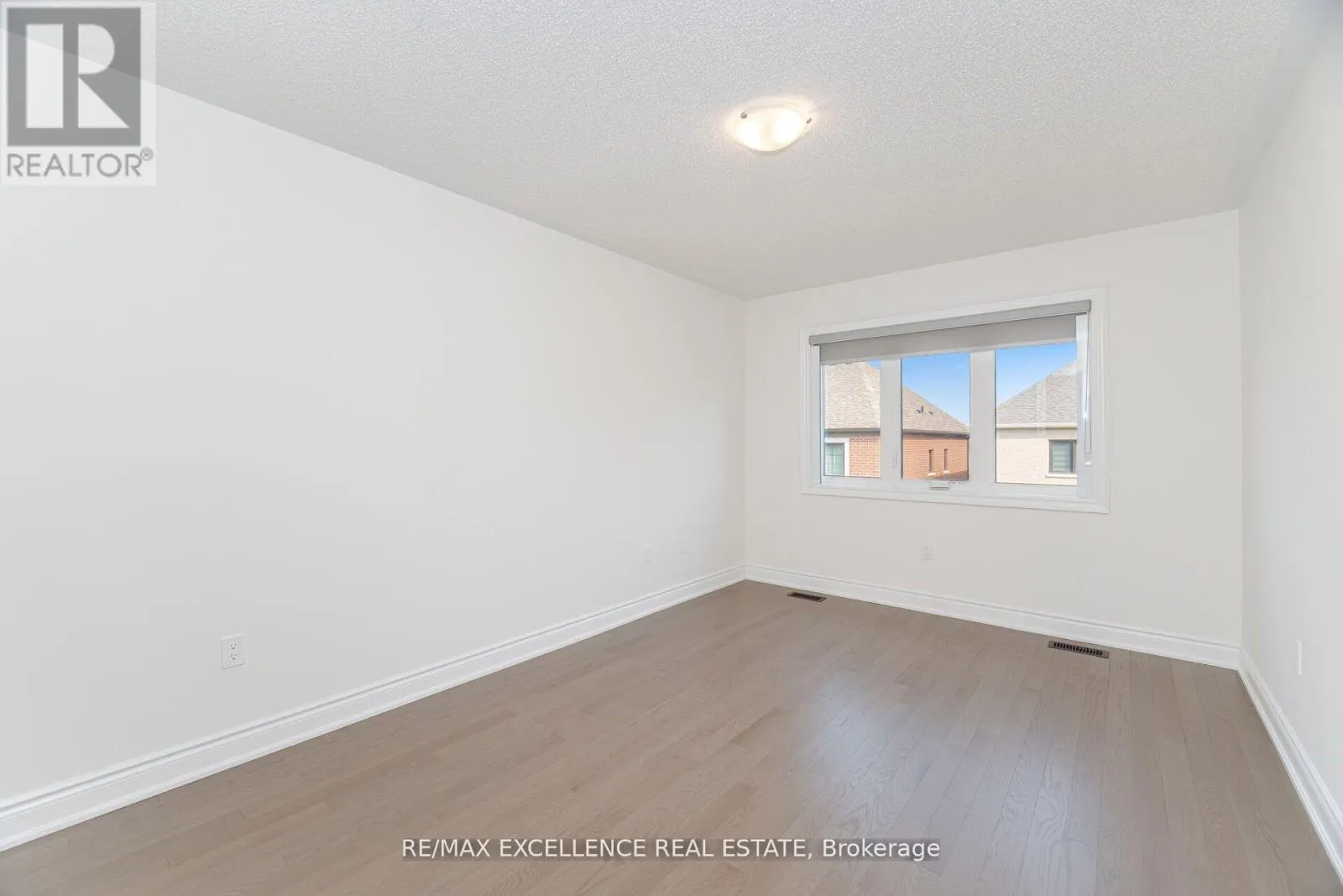 85 BERMONDSEY WAY