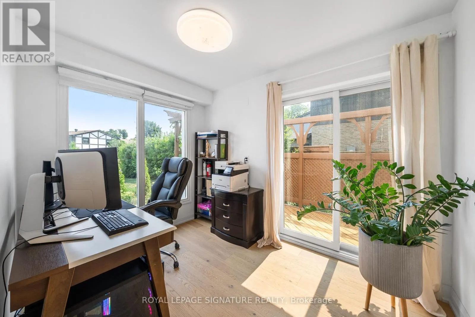 134 RIDGEBANK COURT