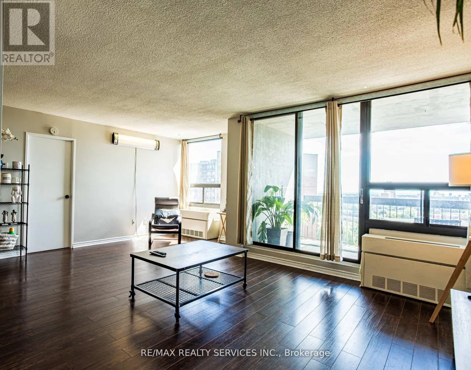 1501 - 20 MISSISSAUGA VALLEY BOULEVARD