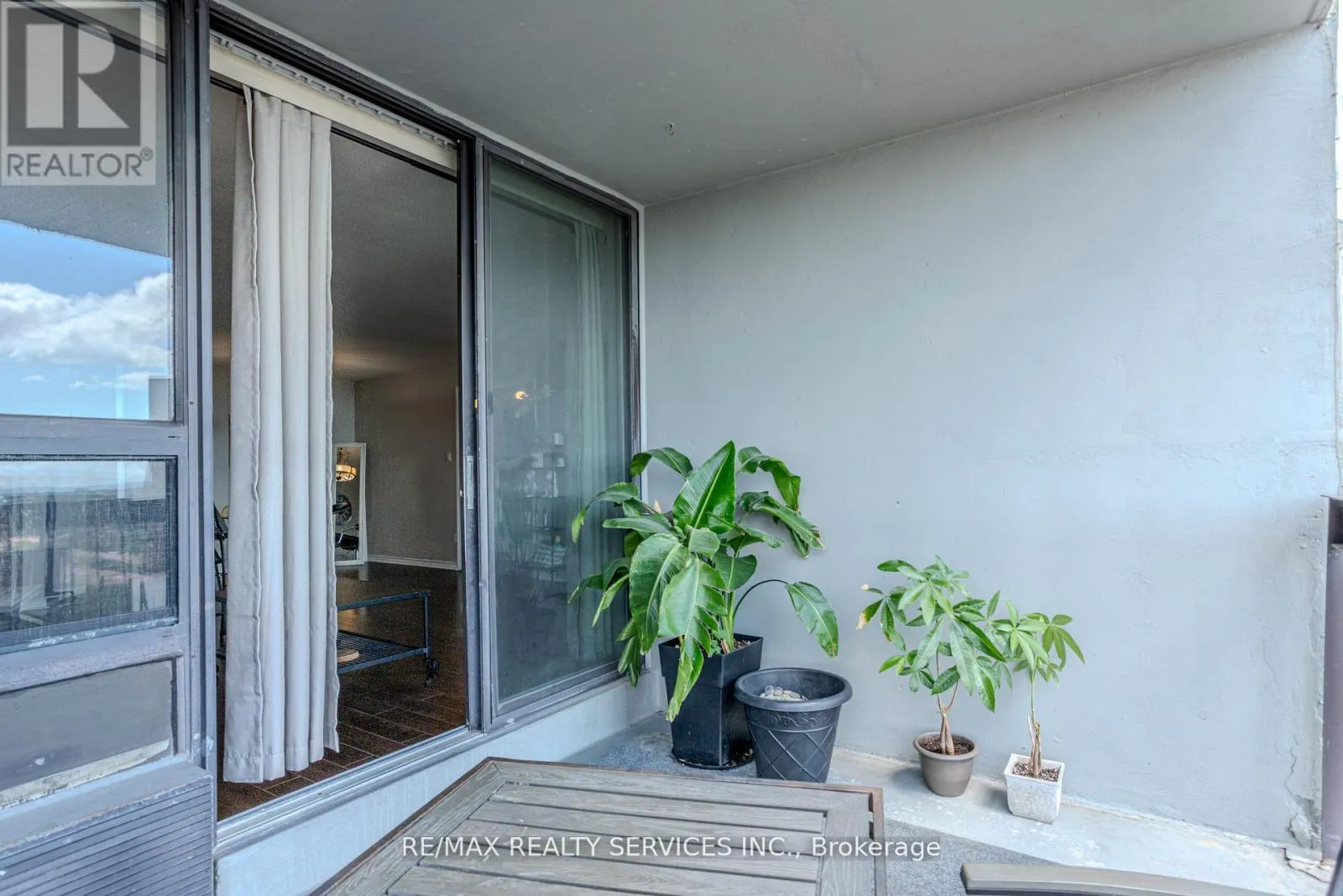 1501 - 20 MISSISSAUGA VALLEY BOULEVARD