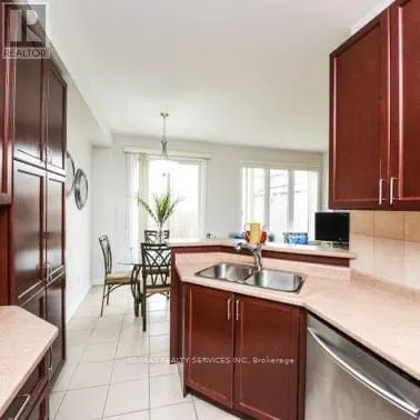 107 NAPERTON DRIVE