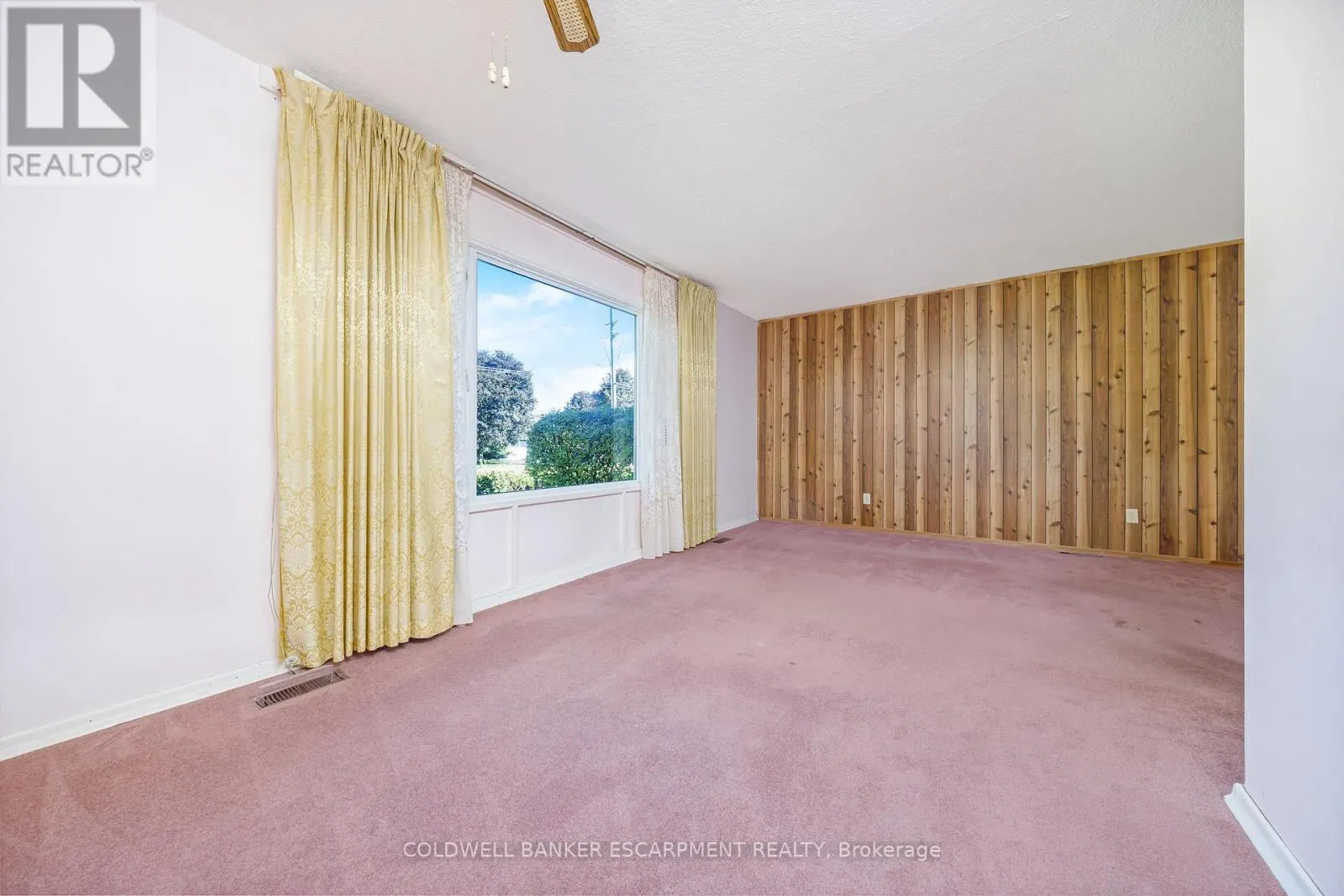 96 CHURCHILL ROAD