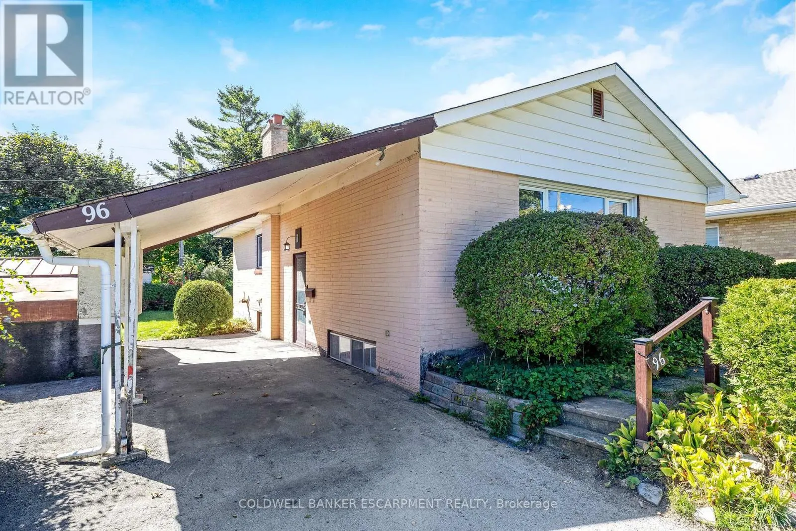 96 CHURCHILL ROAD