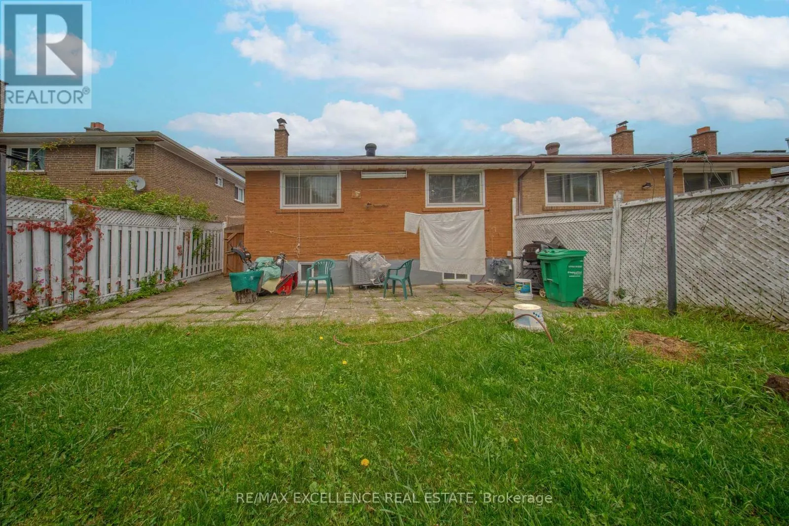 7246 REINDEER DRIVE