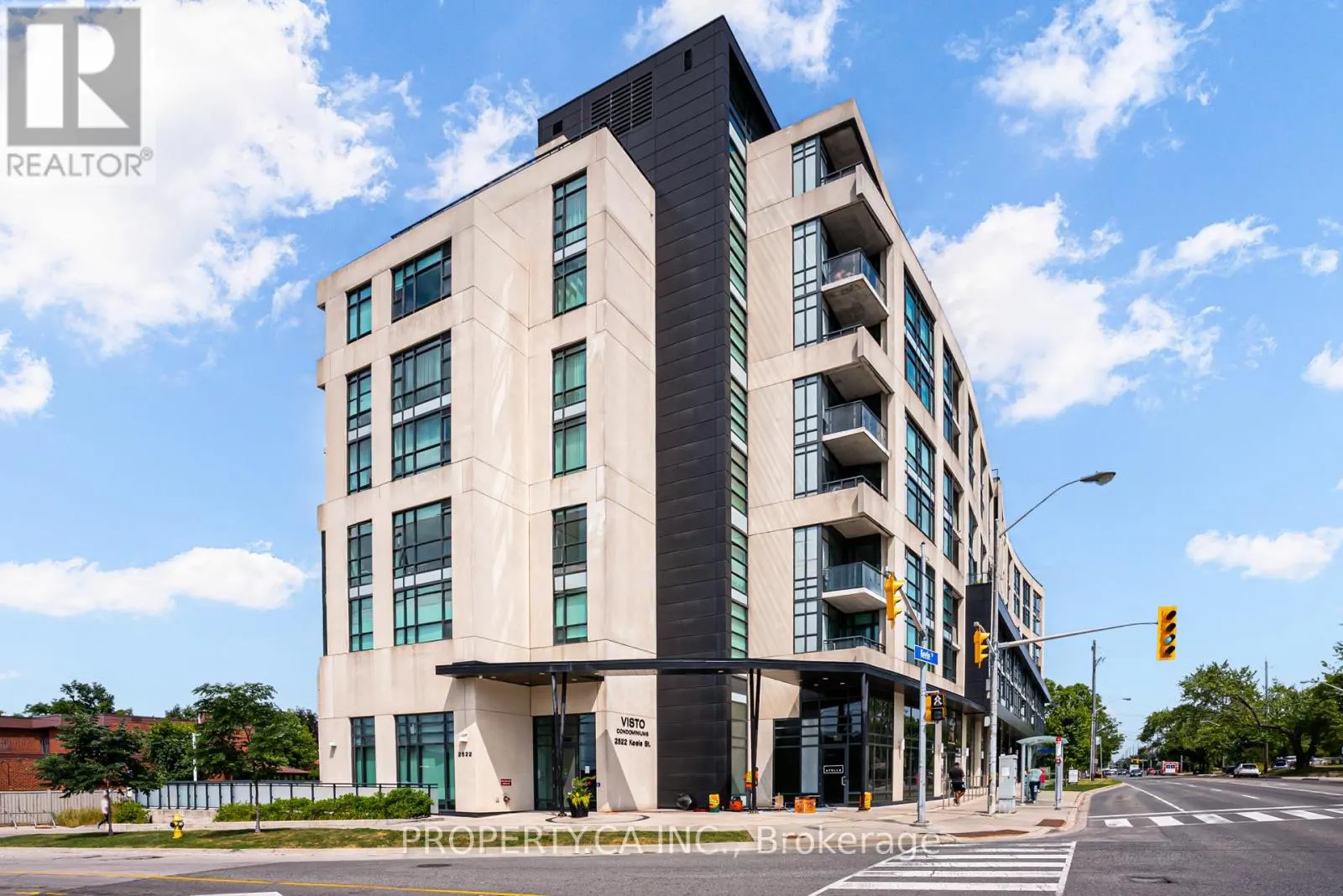 704 - 2522 KEELE STREET