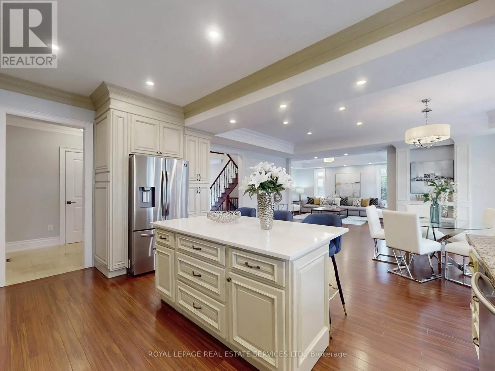 1511 HAIG BOULEVARD