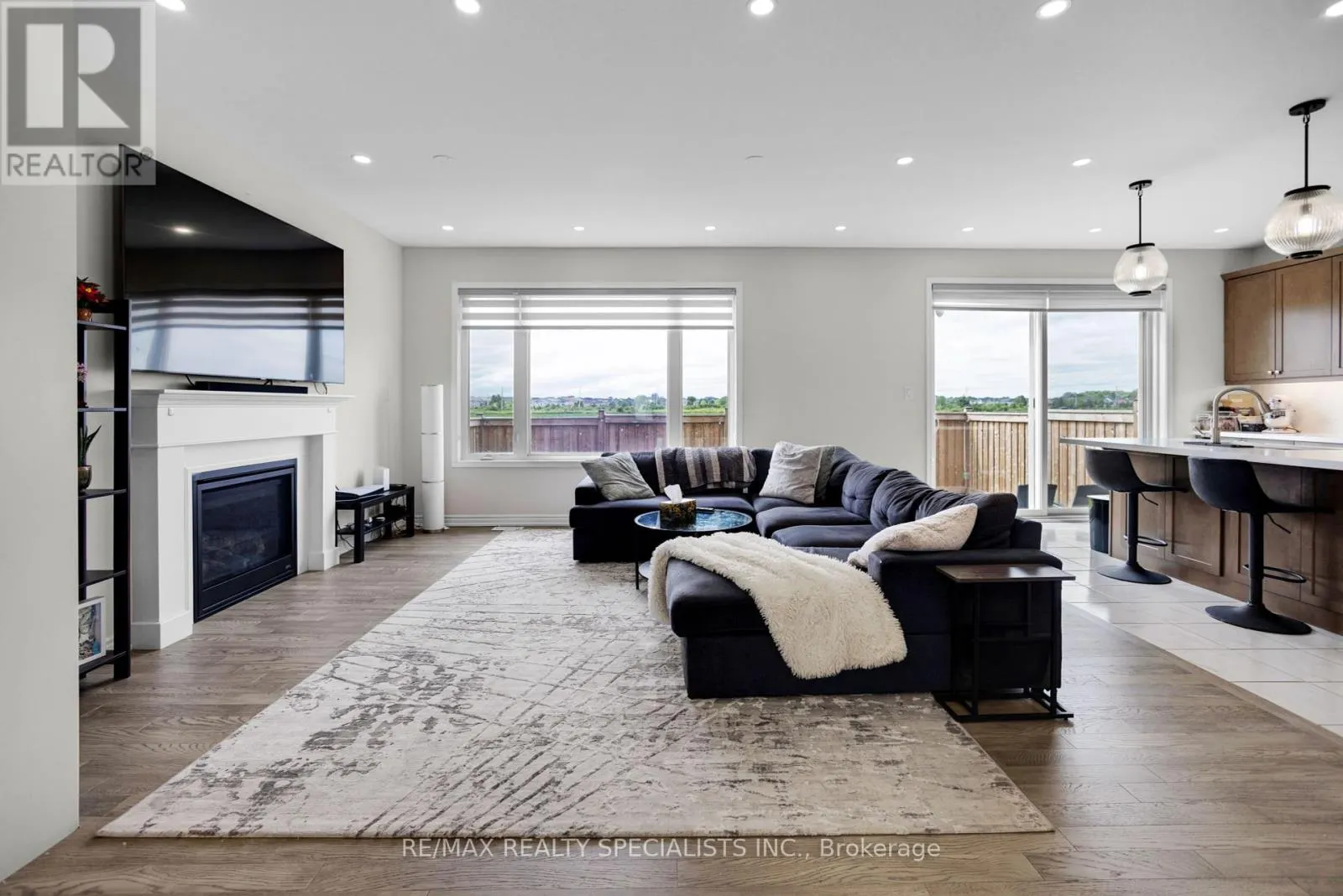 849 ASPEN TERRACE
