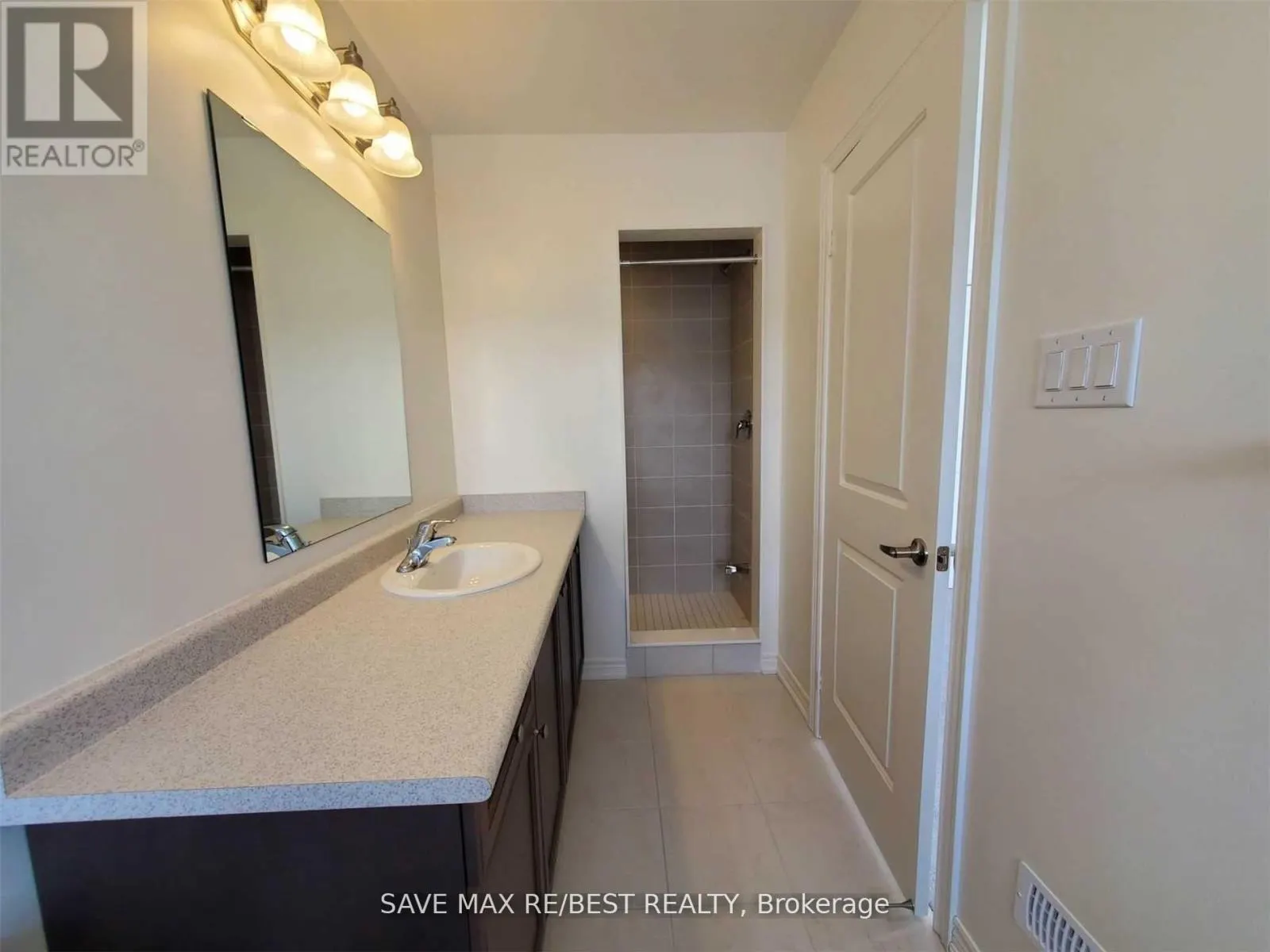 37 SAIL ROAD