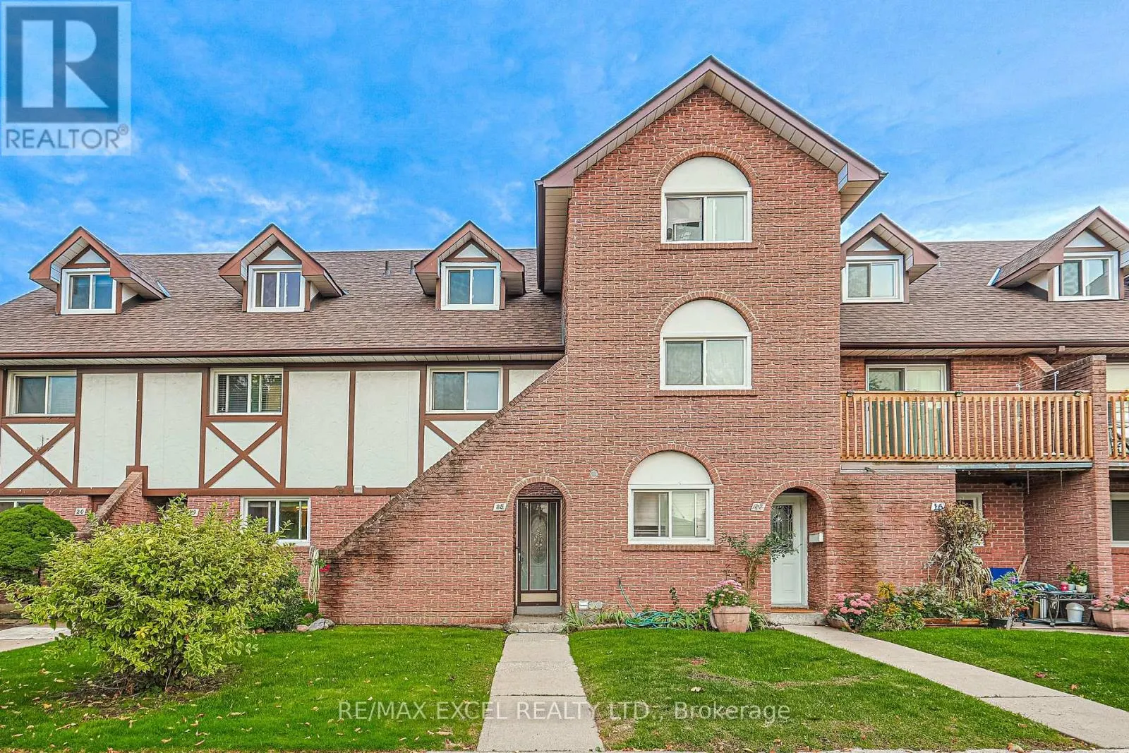18 - 81 IRWIN ROAD