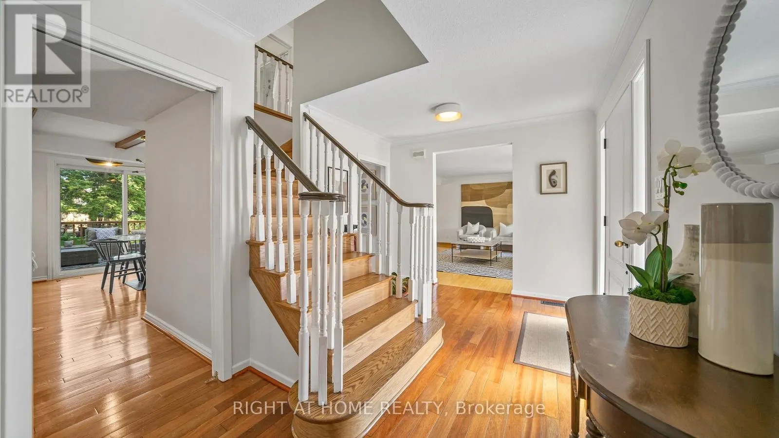 17 GLEN MEADOW COURT