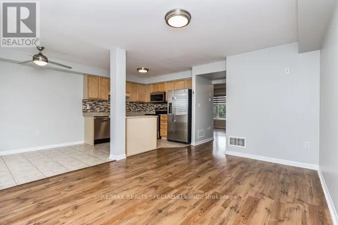 31 DECKER HOLLOW CIRCLE