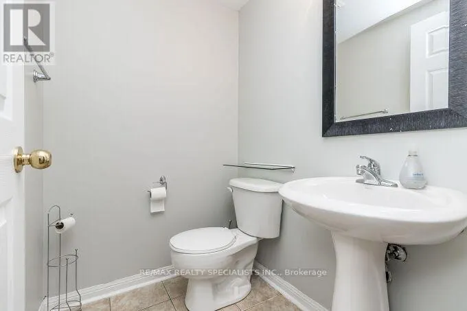 31 DECKER HOLLOW CIRCLE