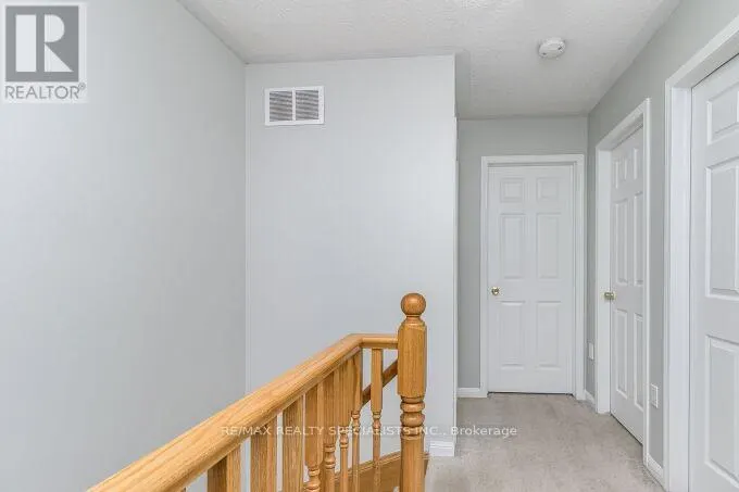 31 DECKER HOLLOW CIRCLE