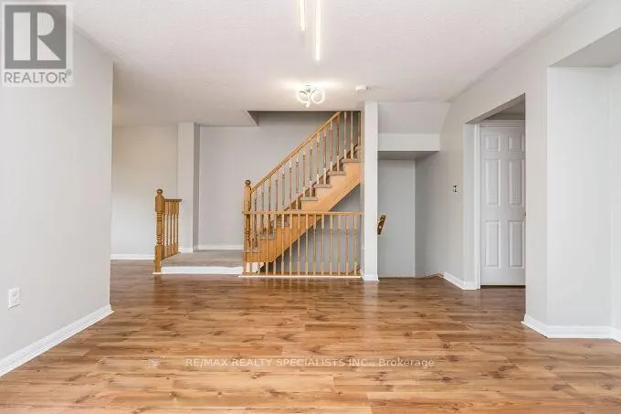 31 DECKER HOLLOW CIRCLE