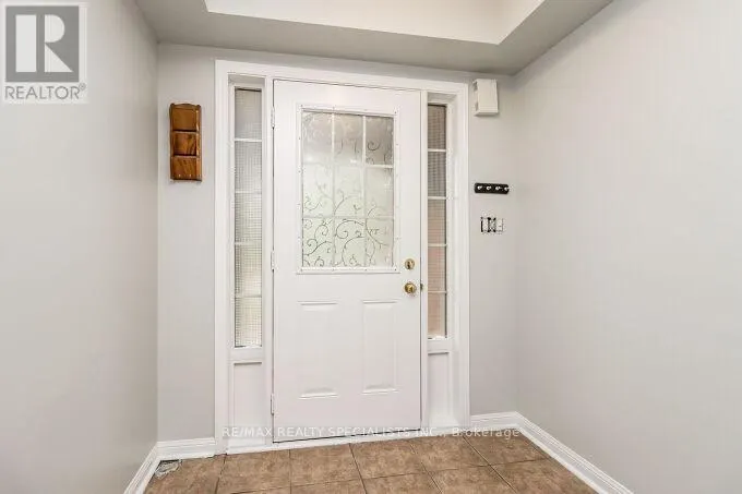 31 DECKER HOLLOW CIRCLE