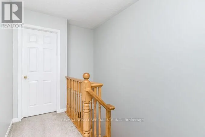 31 DECKER HOLLOW CIRCLE