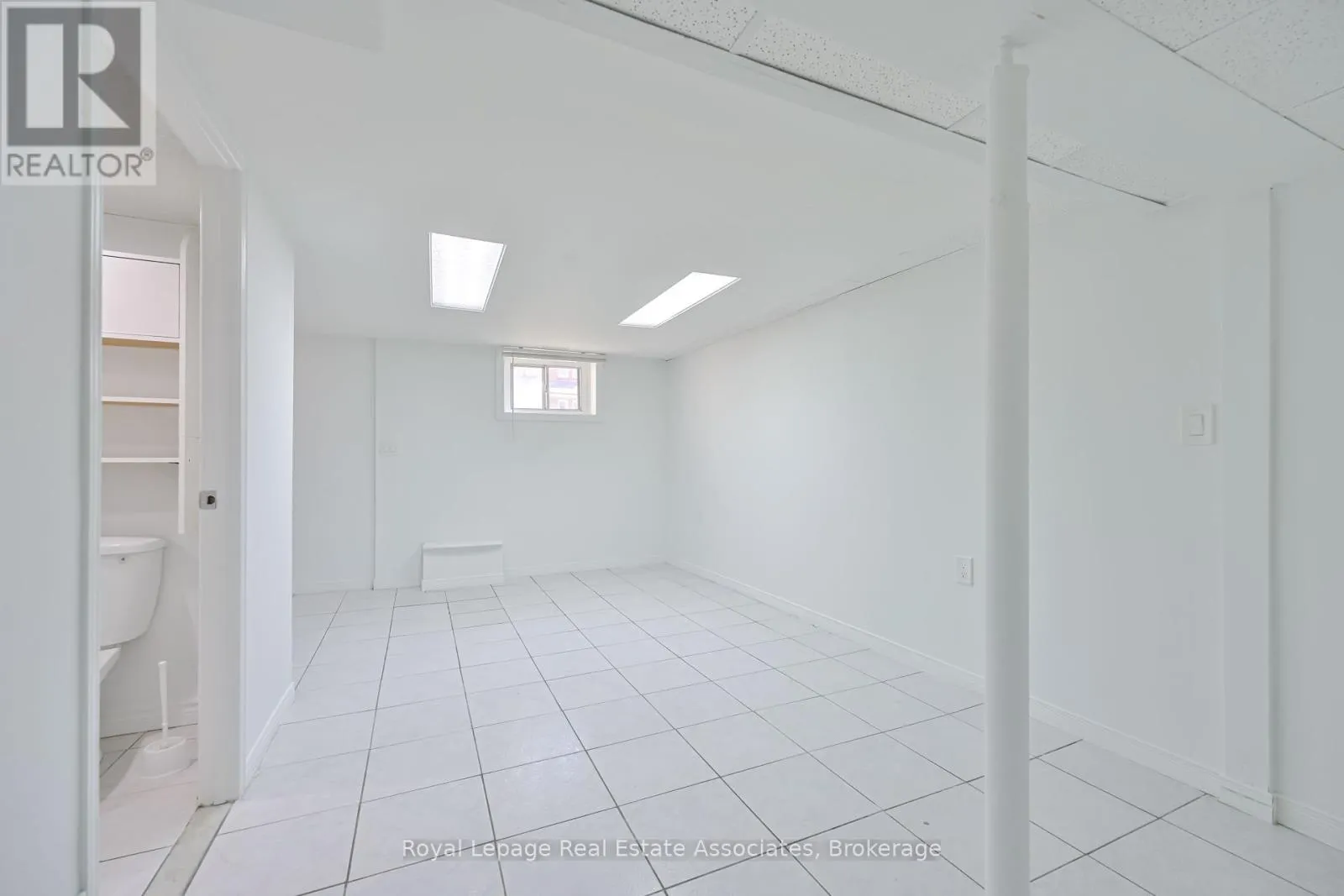 20 EAST DRIVE E