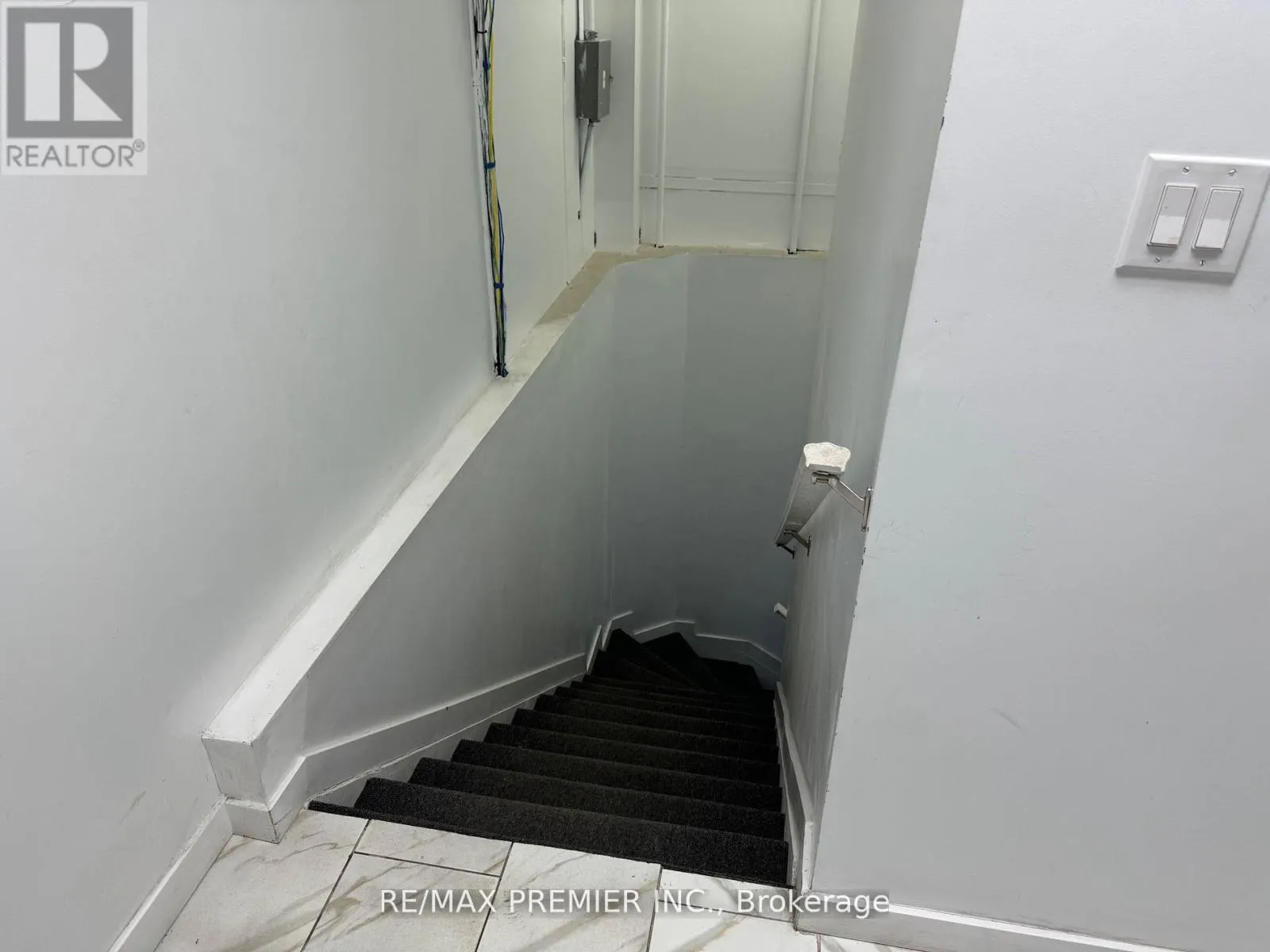 2 - 1315 DERRY ROAD