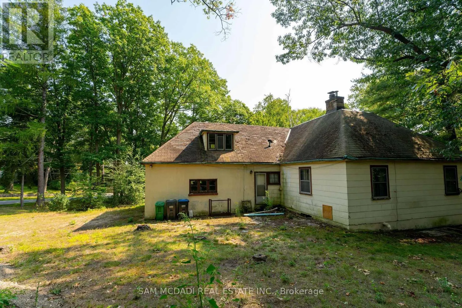 1322 BIRCHVIEW DRIVE