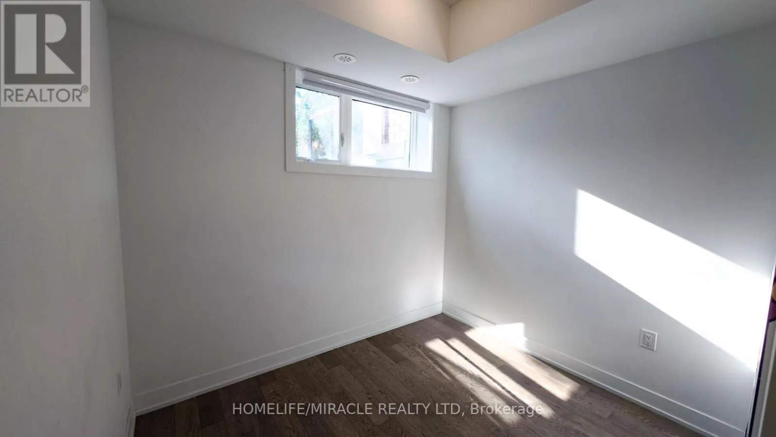 134 - 1060 DOUGLAS MCCURDY COMM ROAD