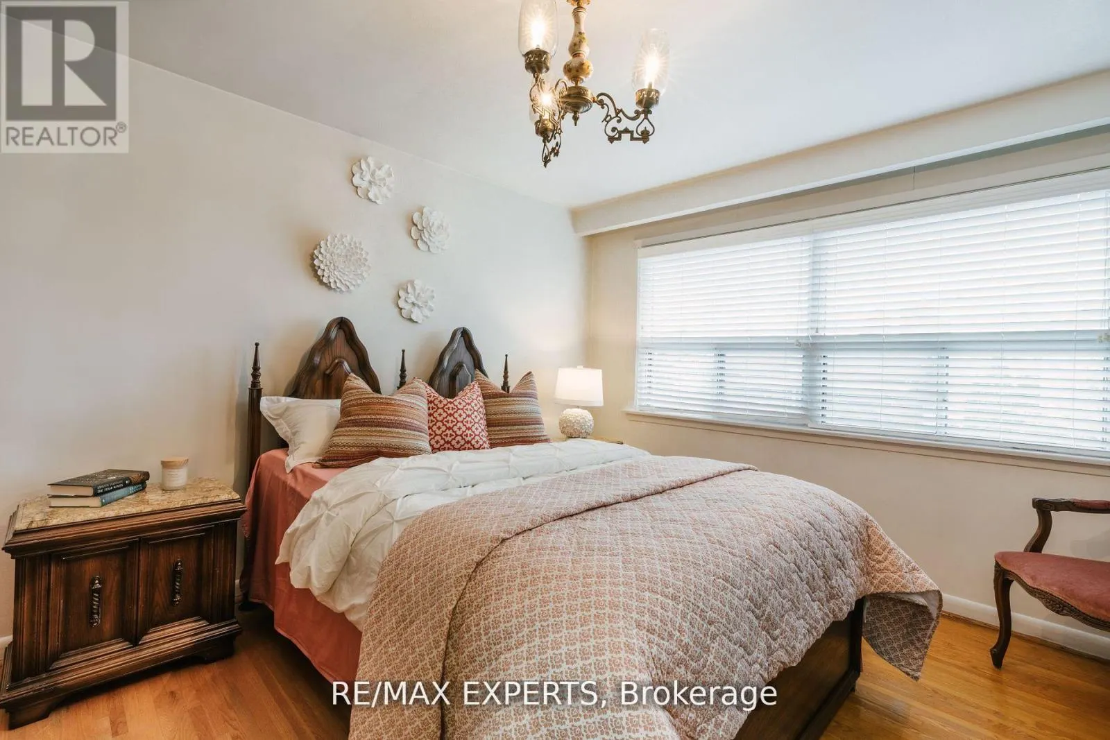 1 CRESTON ROAD