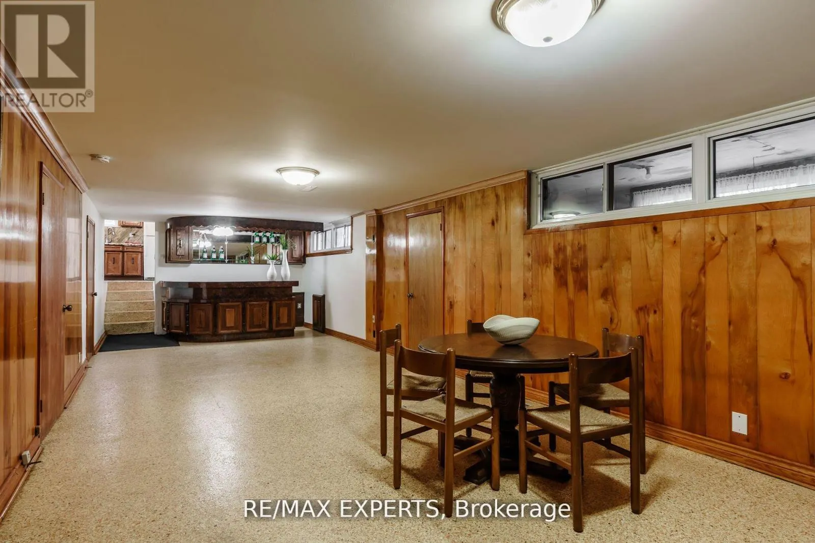 1 CRESTON ROAD