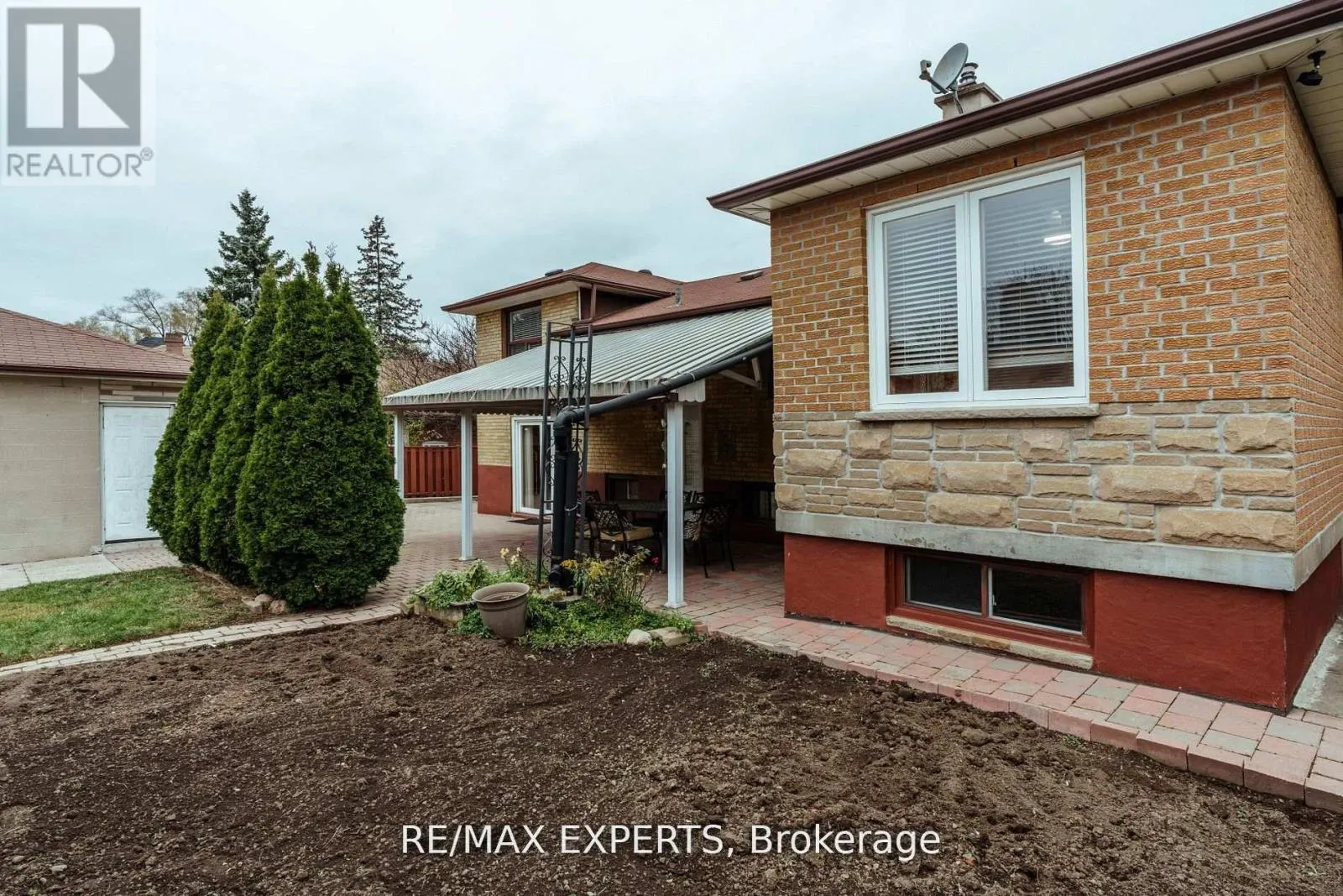 1 CRESTON ROAD