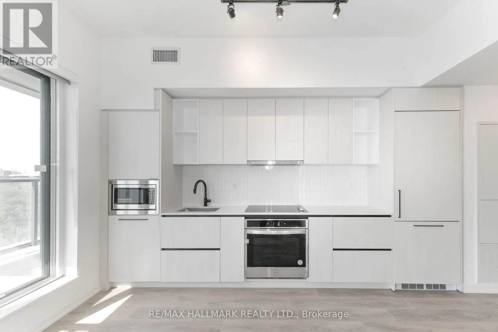 503 - 1285 DUPONT STREET