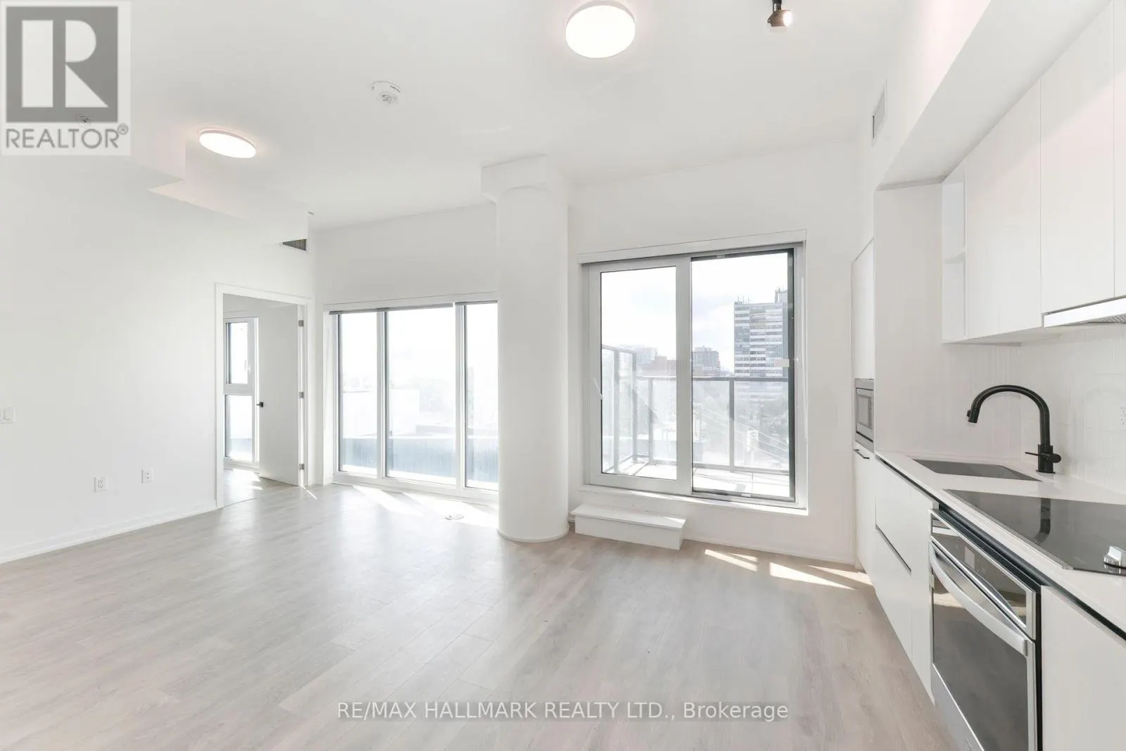 503 - 1285 DUPONT STREET