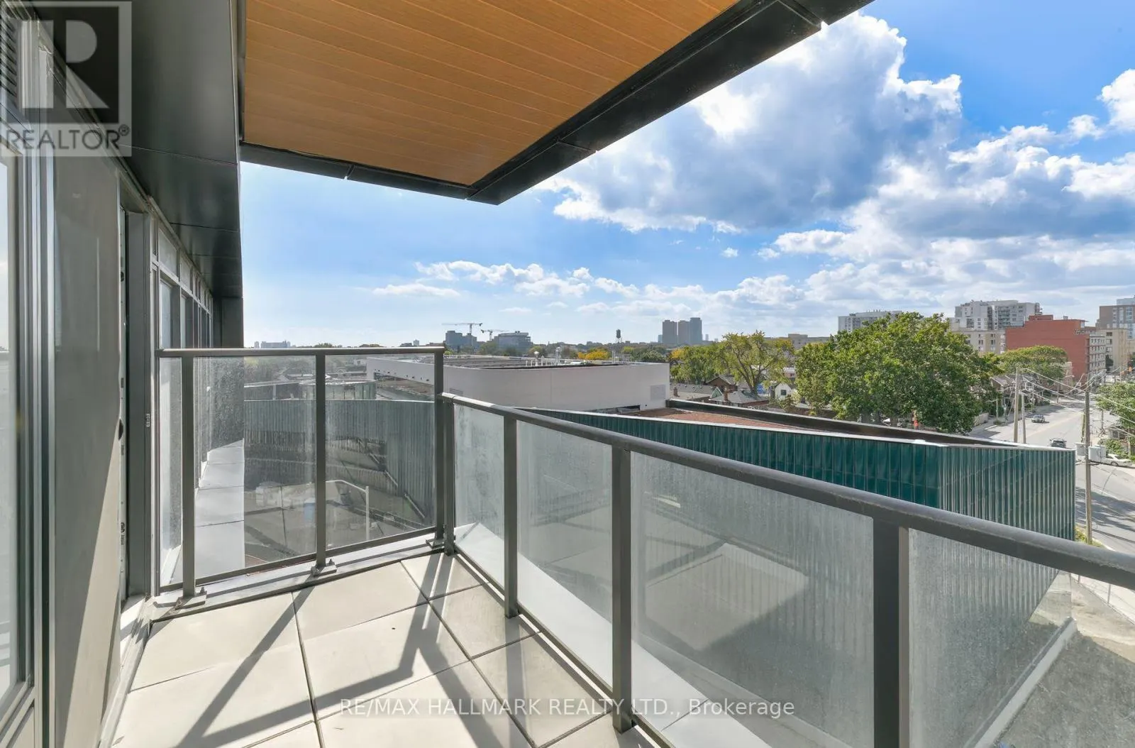 503 - 1285 DUPONT STREET