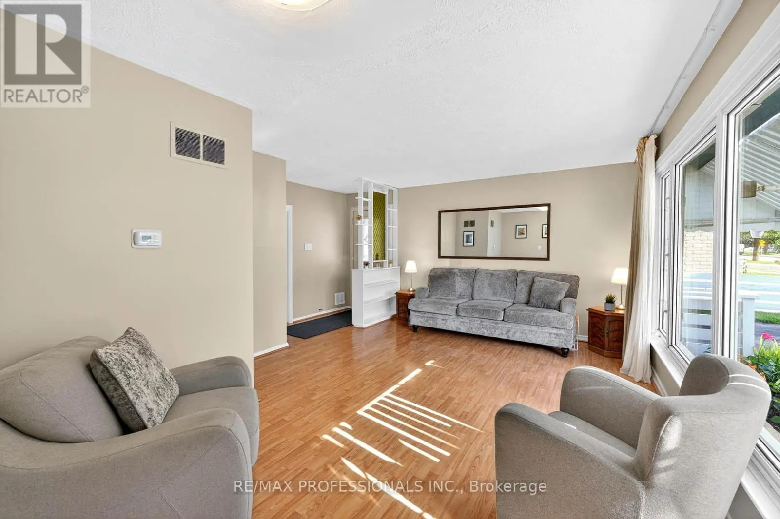7638 REDSTONE ROAD