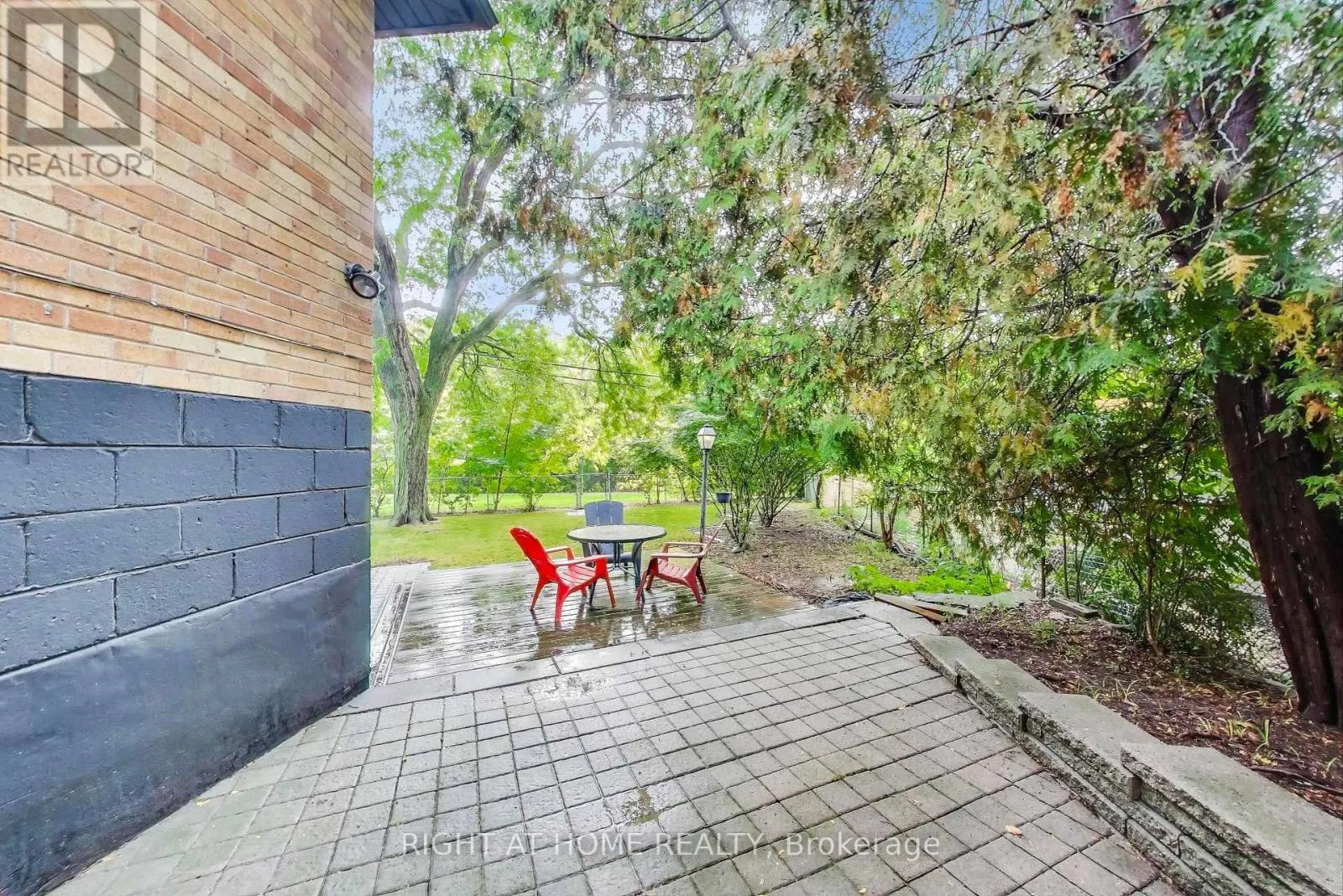 270 RENFORTH DRIVE