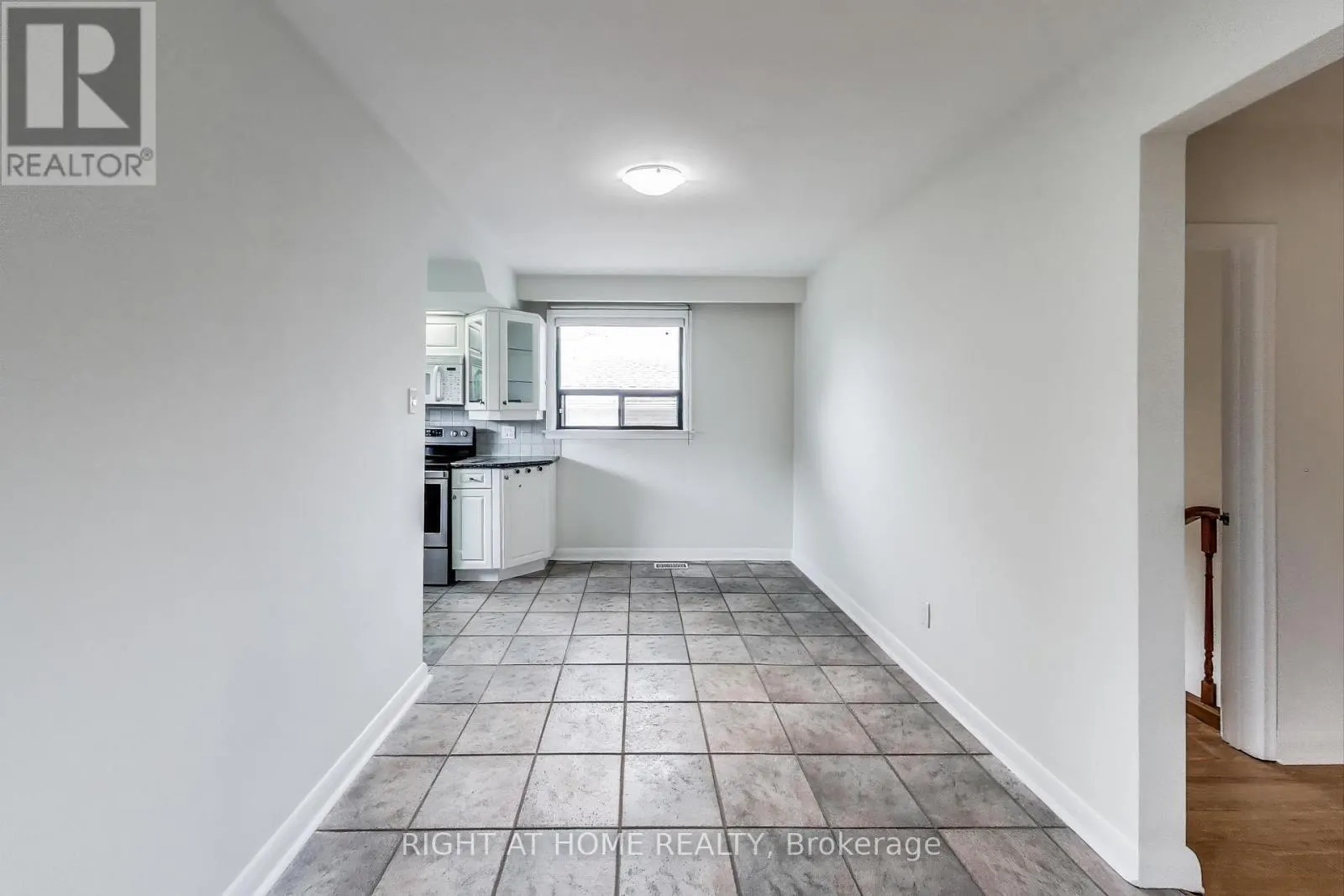 270 RENFORTH DRIVE