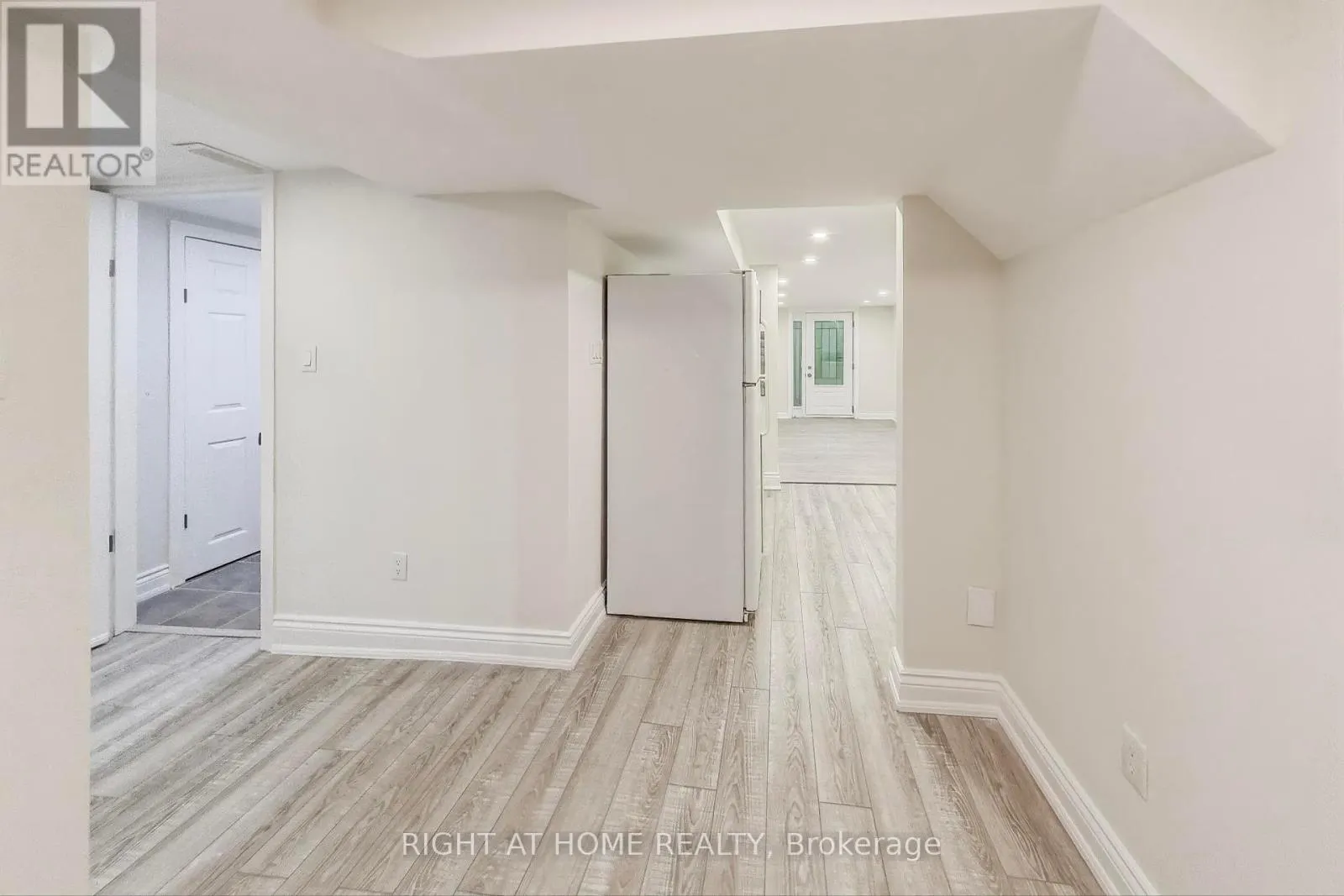 270 RENFORTH DRIVE