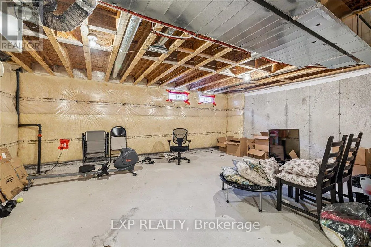 476 YATES DRIVE