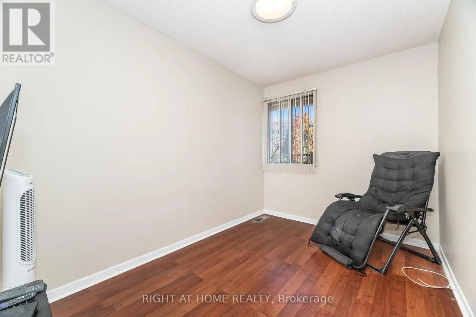 13 - 1250 MISSISSAUGA VALLEY BOULEVARD W
