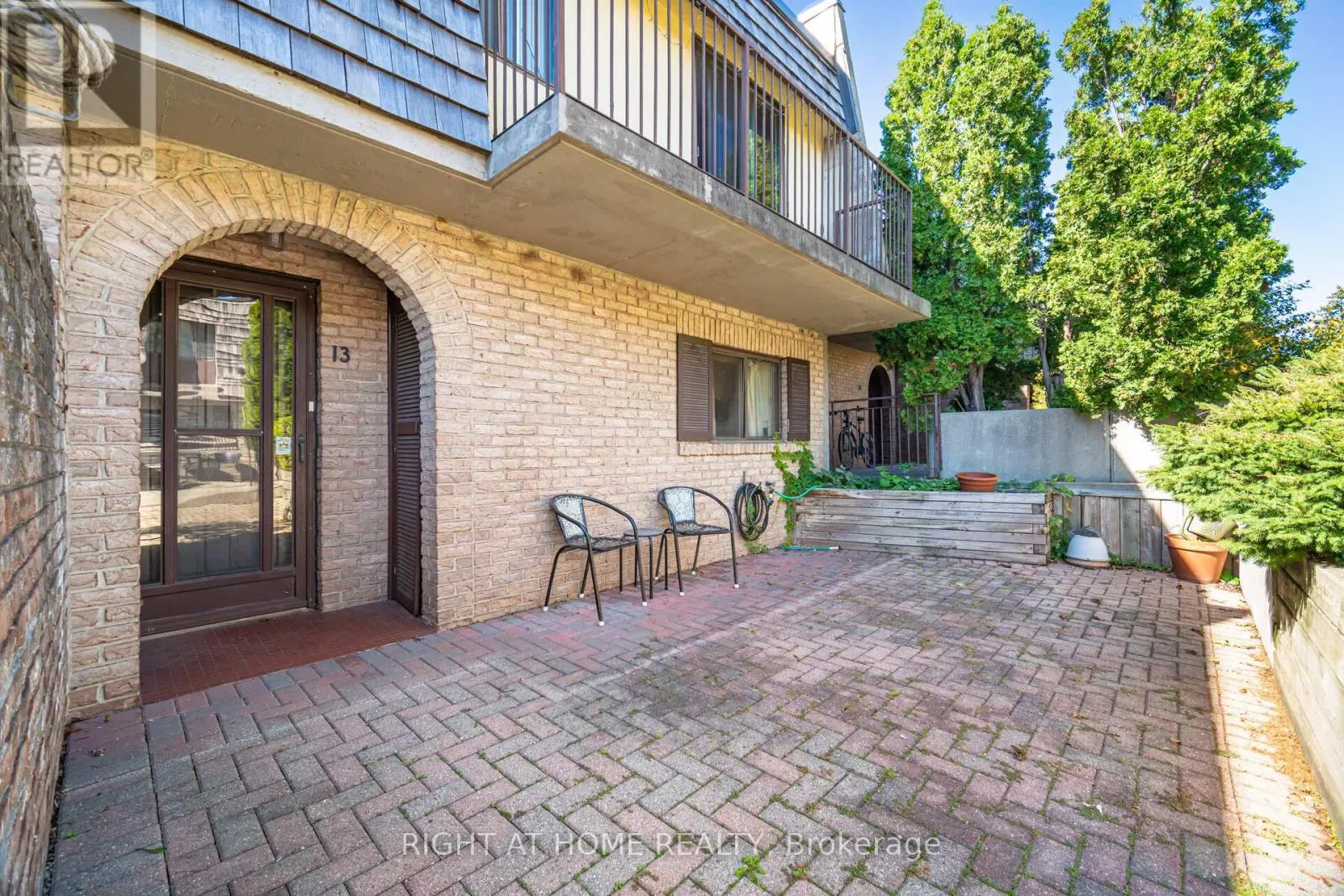 13 - 1250 MISSISSAUGA VALLEY BOULEVARD W