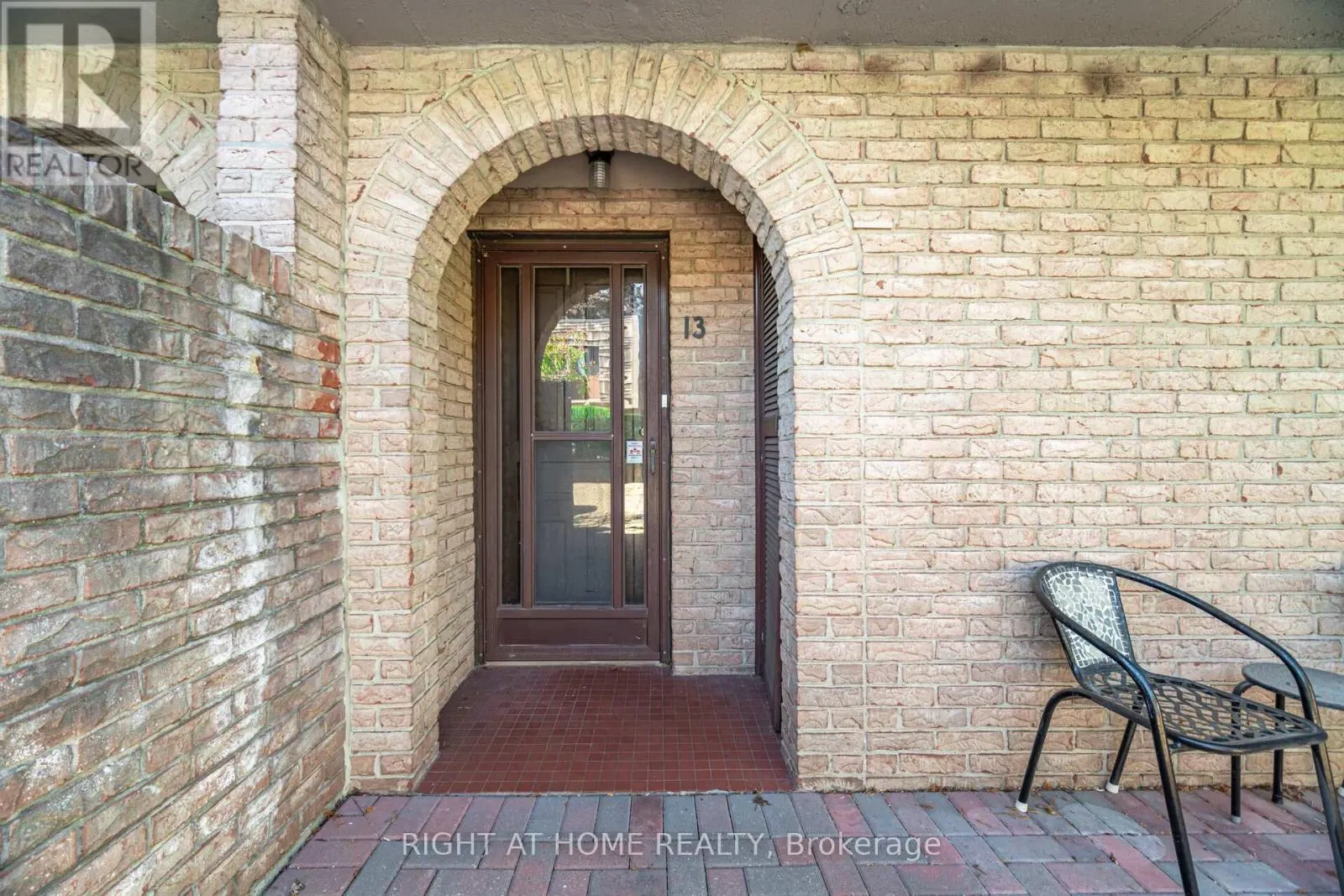 13 - 1250 MISSISSAUGA VALLEY BOULEVARD W