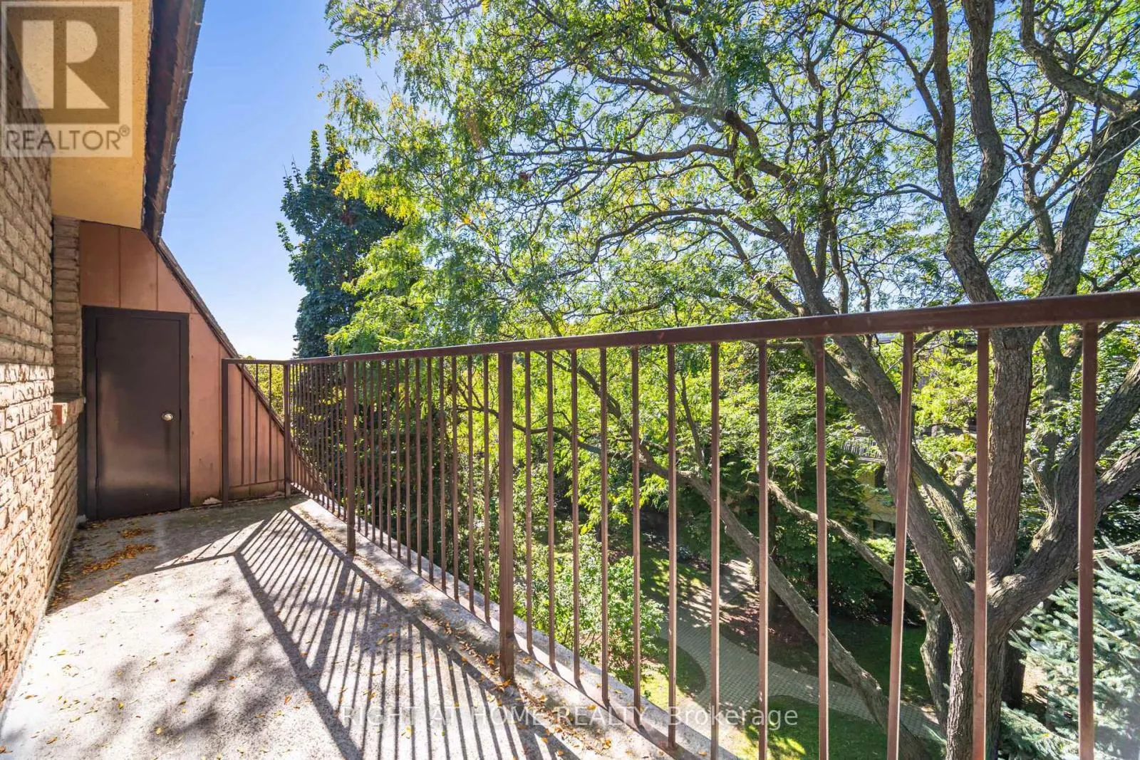 13 - 1250 MISSISSAUGA VALLEY BOULEVARD W