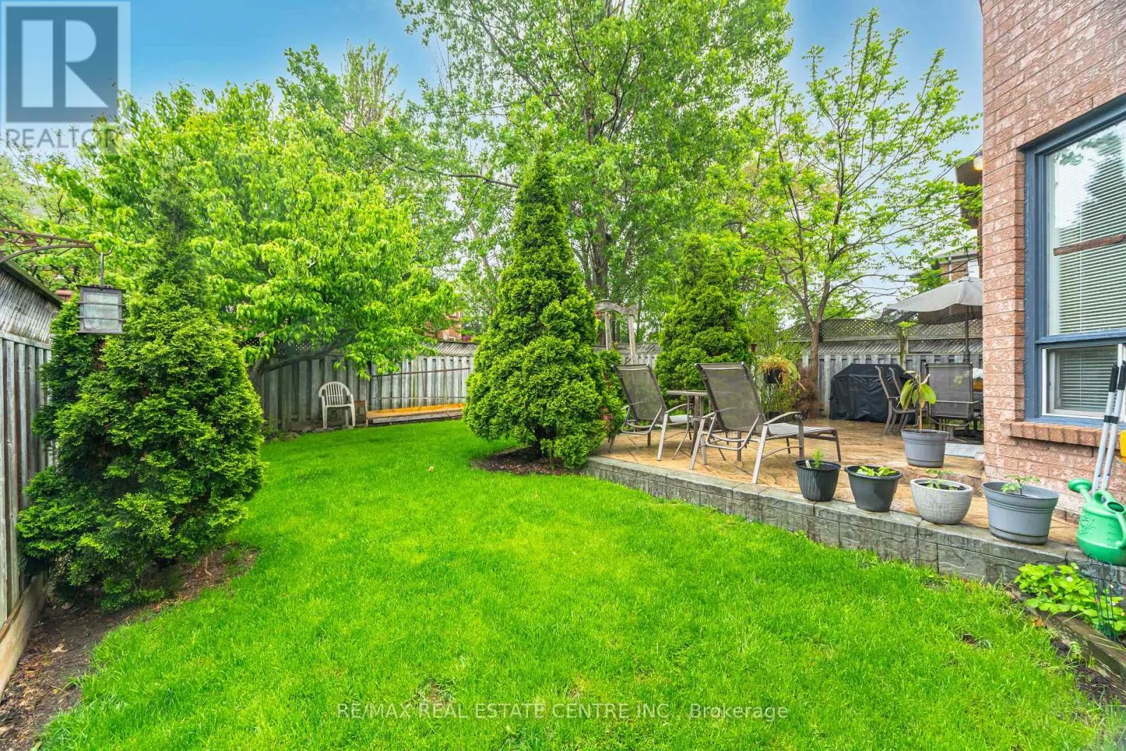 126 EAGLERIDGE DRIVE