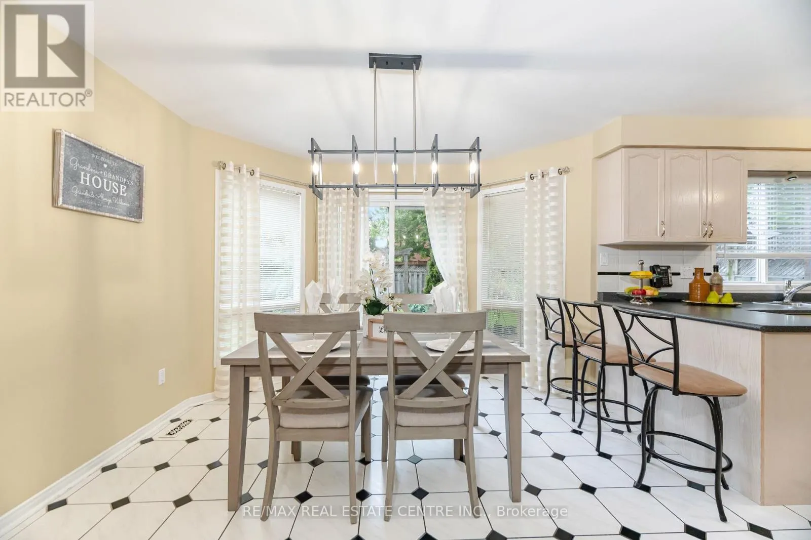 126 EAGLERIDGE DRIVE