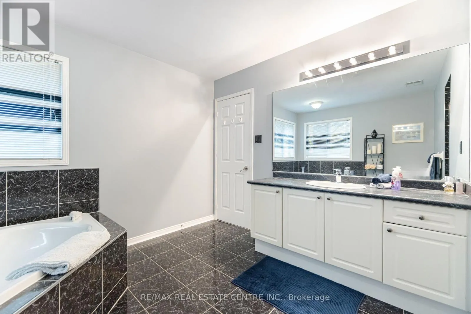 126 EAGLERIDGE DRIVE