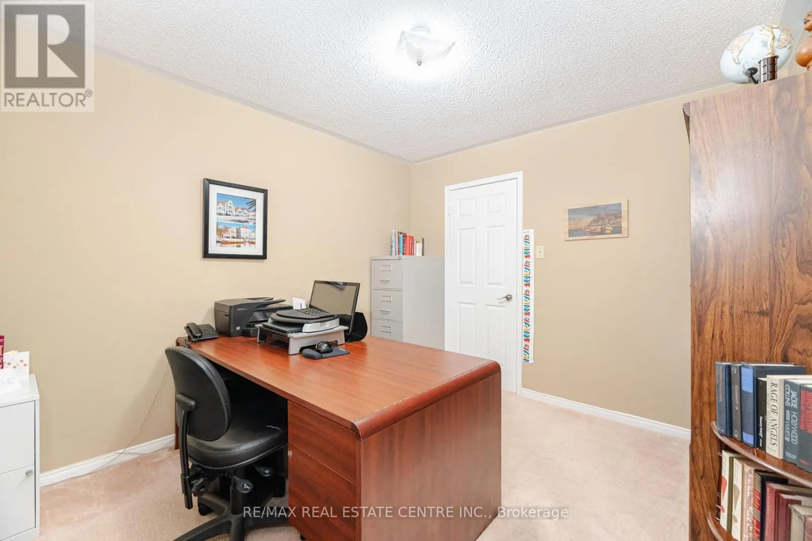 126 EAGLERIDGE DRIVE