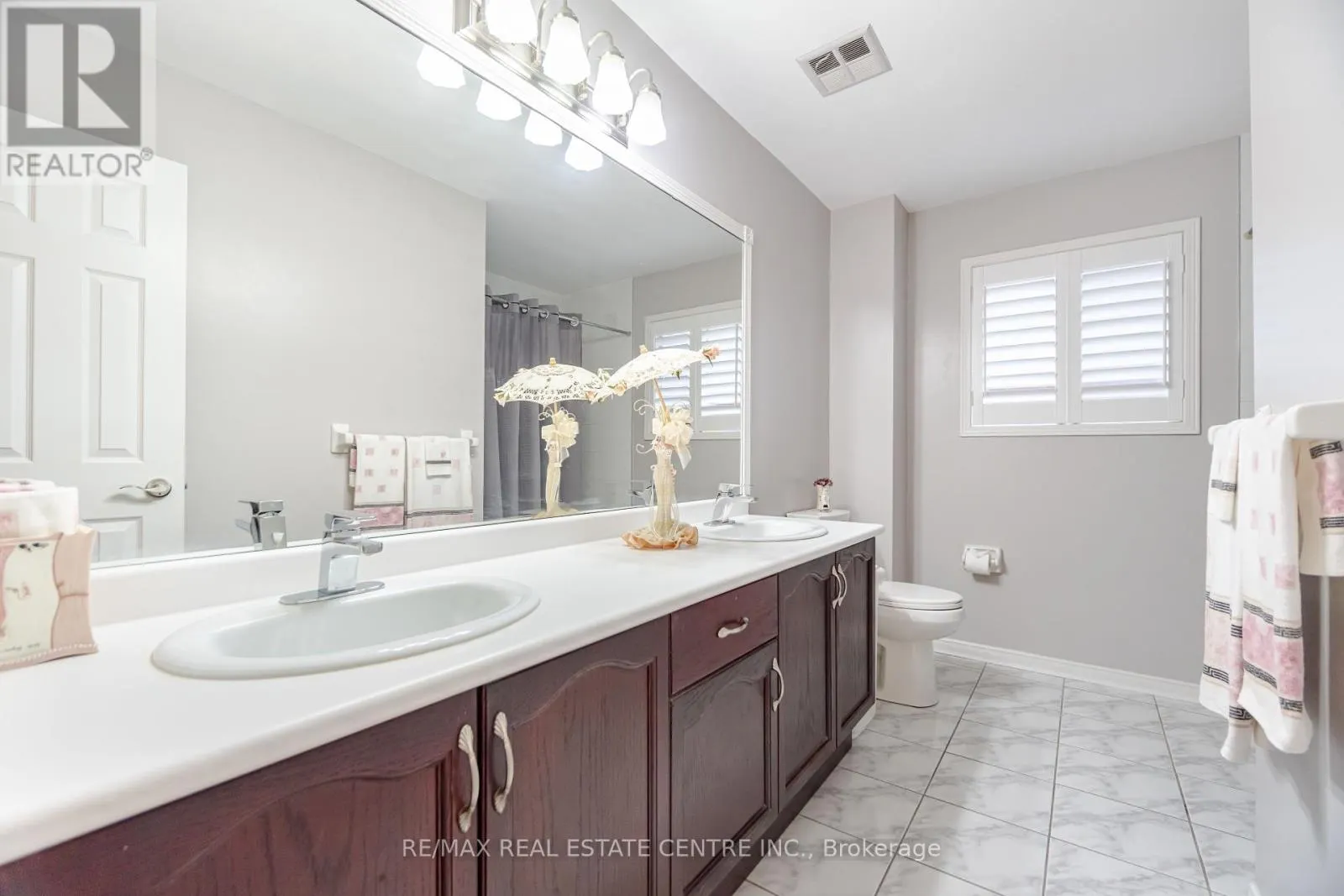126 EAGLERIDGE DRIVE
