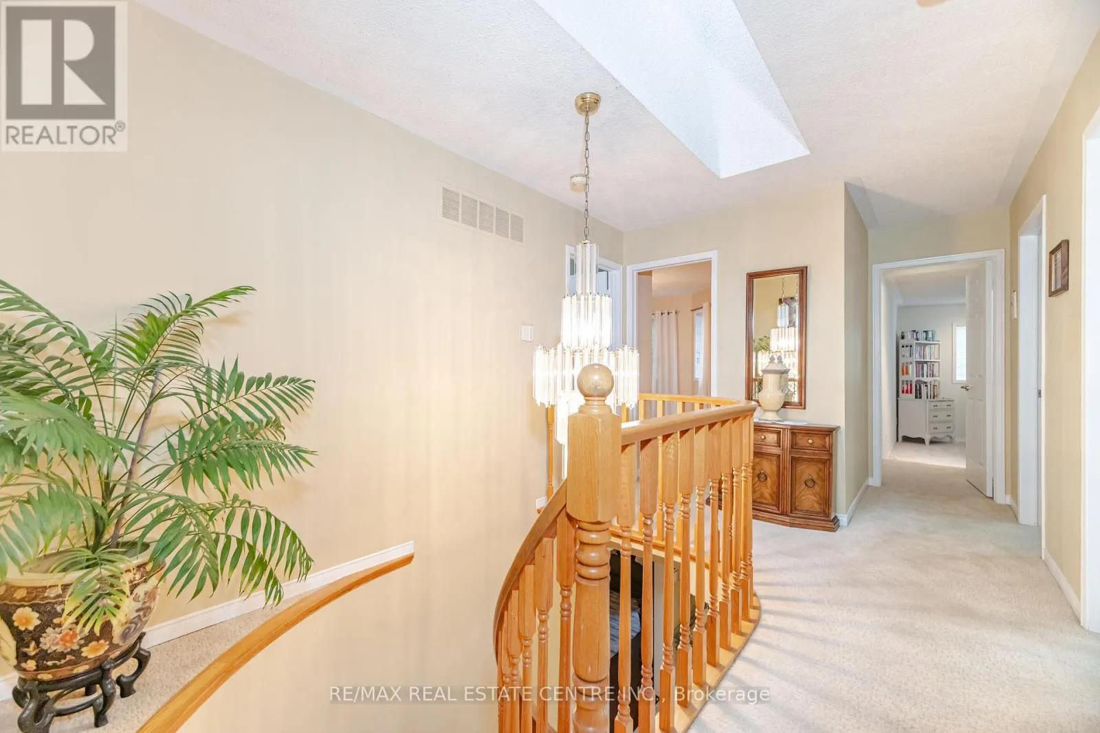 126 EAGLERIDGE DRIVE